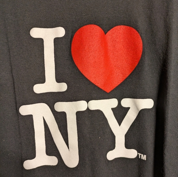I Love NY Graphic T-Shirt Size Large - Picture 3 of 5